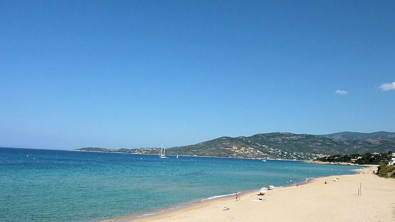 Maison De Vacances Renno ภายนอก รูปภาพ